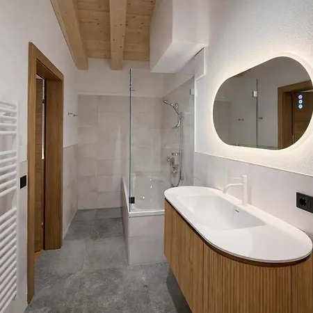 Casa vacanze Bergblick Penthouse - 2 Floors & Rooftop Terrace *