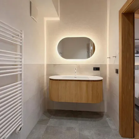Casa vacanze Bergblick Penthouse - 2 Floors & Rooftop Terrace *